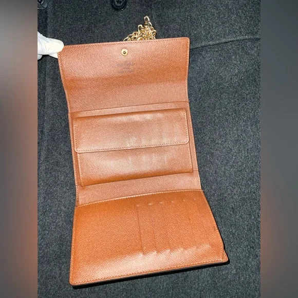 ✅ AUTHENTIC LOUIS VUITTON WALLET MONOGRAM - Picture 3 of 12